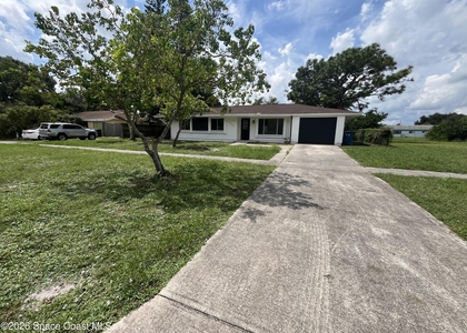 1171 Riviera Drive Ne - Photo 1