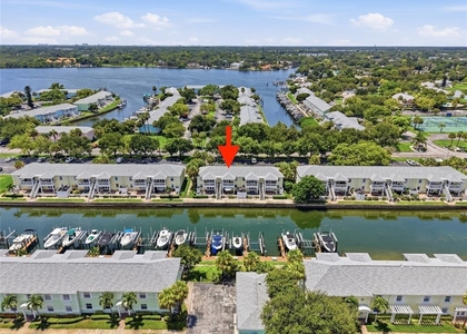 5092 Beach Drive Se - Photo 1