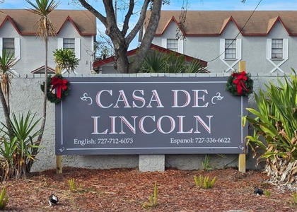 5718 N Lincoln Avenue - Photo 1