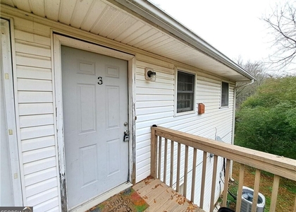 1457 Railroad Avenue - Photo 1