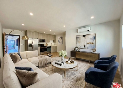 3207 W 3rd Street - Photo 1