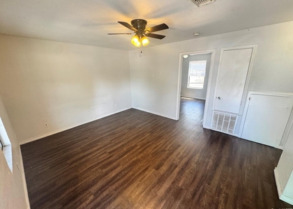 830 W Hutchins Pl - Photo 1