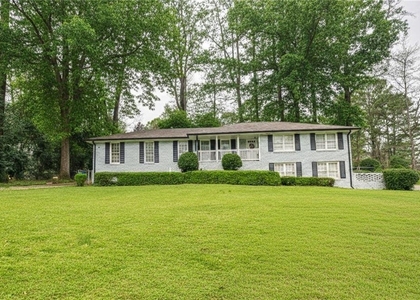 2418 Brookdale Drive Ne - Photo 1