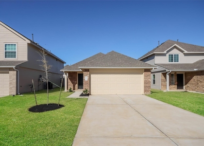 2528 Shad Drive - Photo 1