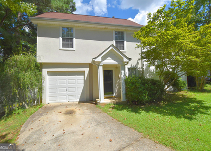147 S Fairfield Drive - Photo 1