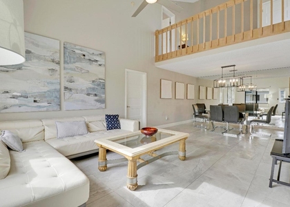 360 Bella Vista Court N - Photo 1