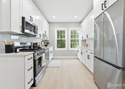 212 Montgomery Street - Photo 1