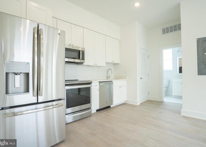 5301 Connecticut Avenue Nw - Photo 1