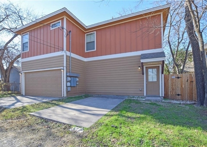 5405 Avenue H - Photo 1