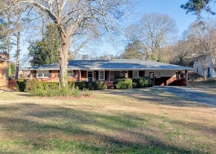 909 Rosedale Drive - Photo 1