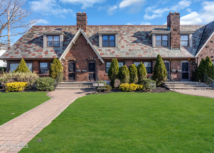 1001 Norwood Avenue - Photo 1