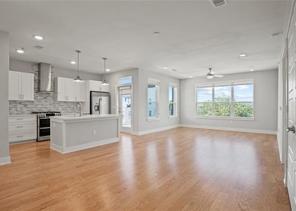 2721 Wingate Street - Photo 1