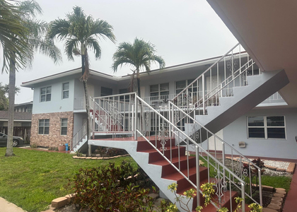 2725 Middle River Drive - Photo 1