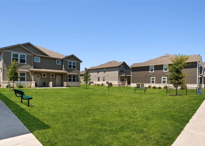705 Horseshoe Dr - Photo 1