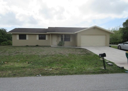 979 Roseway Terrace Nw - Photo 1