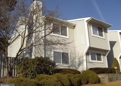 11 Hillcroft Way - Photo 1