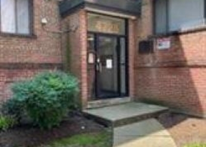 4725 1st Street Sw - Photo 1