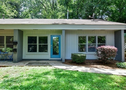 326 Mathews Avenue - Photo 1