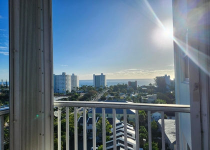 1505 N Riverside Drive - Photo 1