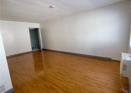 1024 S Atalantic Boulevard - Photo 1
