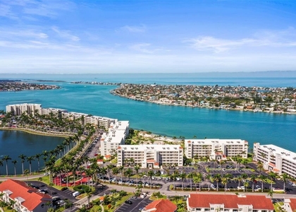 5901 Bahia Del Mar Circle - Photo 1