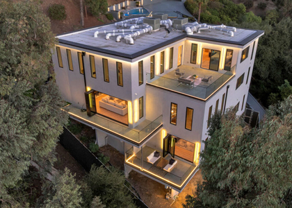 7966 Mulholland Drive - Photo 1