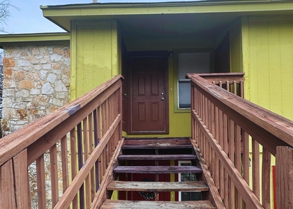 2202 Tabor Ct - Photo 1
