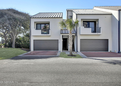 743 Spinnakers Reach Drive - Photo 1