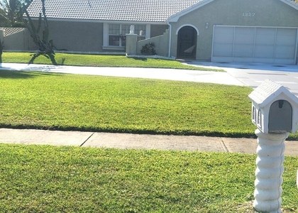 1327 Cherry Hills Road Ne - Photo 1
