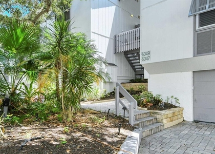 6047 E Peppertree Way - Photo 1
