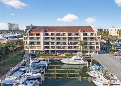 1750 Harbor Place S - Photo 1