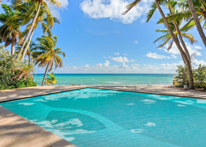 555 Ocean Boulevard - Photo 1