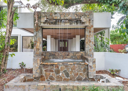 1240 Sw 14th Avenue - Photo 1