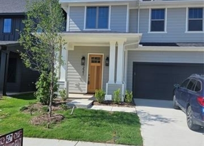 221 Chestnut Street - Photo 1