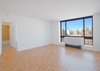 West 43rd Street, New York, NY - Photo 1