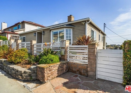 7520 Earldom Avenue - Photo 1