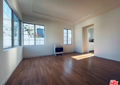 2016 20th Street - Photo 1