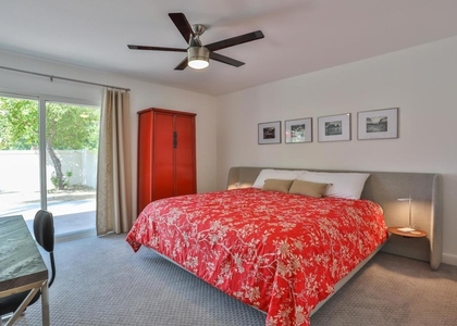 1421 Sunflower Circle N - Photo 1