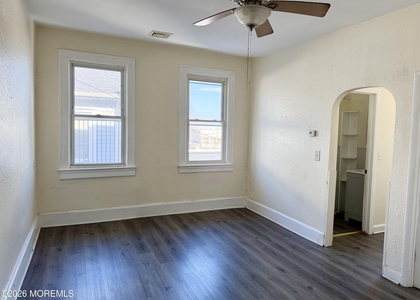 37 2nd Avenue - Photo 1