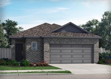 600 Clover Creek - Photo 1