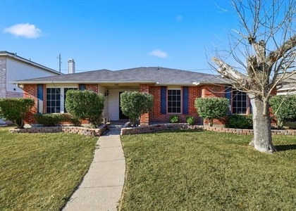 1452 Hickory Creek Lane - Photo 1