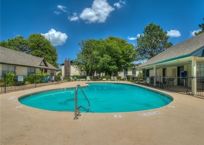1703 E Lindsey Street - Photo 1