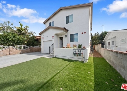 5912 S Flower Street - Photo 1