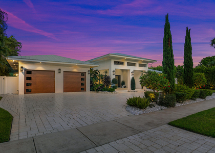 1117 Lake Drive - Photo 1