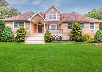 126 Malloy Drive - Photo 1