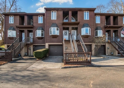 8 Davids Lane - Photo 1