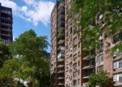 40 W 135th Street - Photo 1