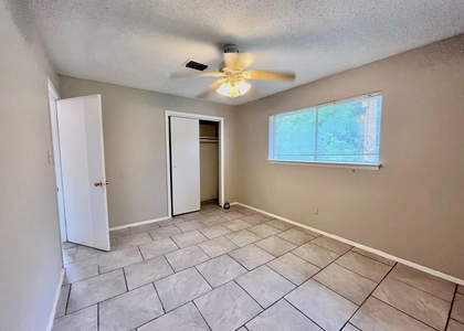 3021 Sycamore Avenue - Photo 1
