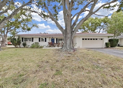 1701 Laurie Lane - Photo 1