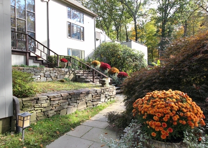 8 Bayberry Ridge Road - Photo 1